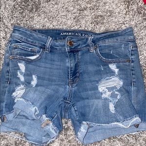 American eagle shorts size 10 midi